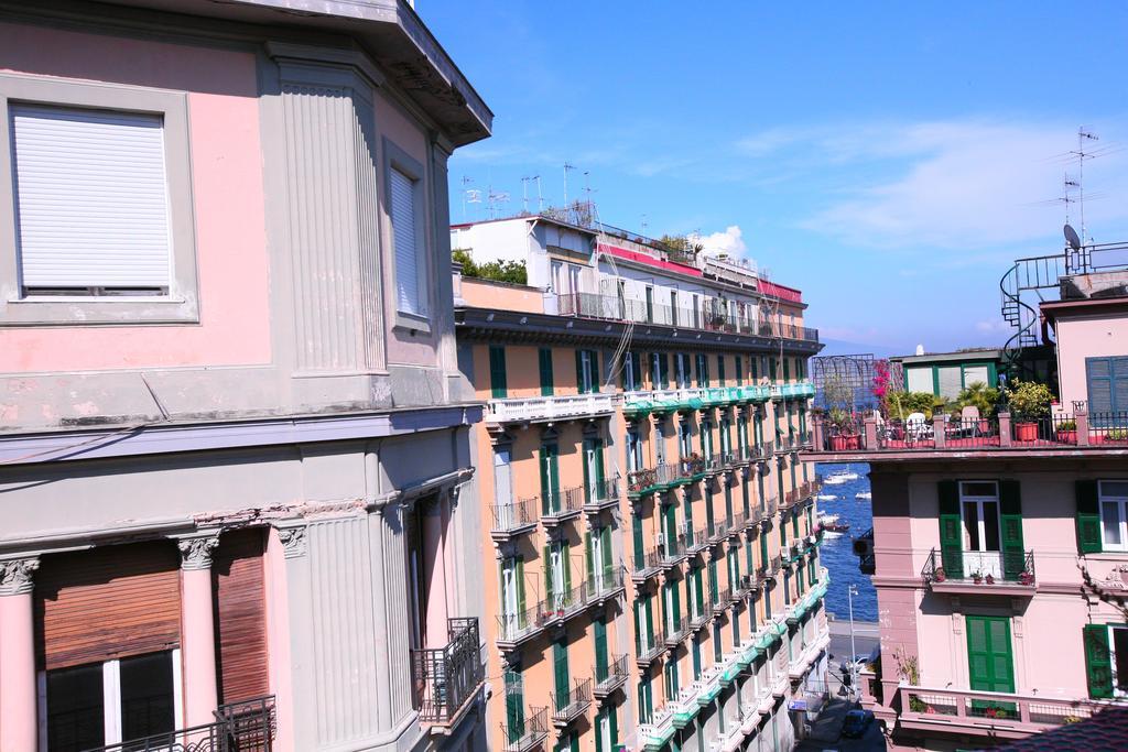 Bed & Breakfast Megaride Santa Lucia Napels