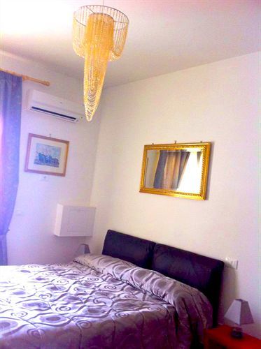 Bed & Breakfast Megaride Santa Lucia