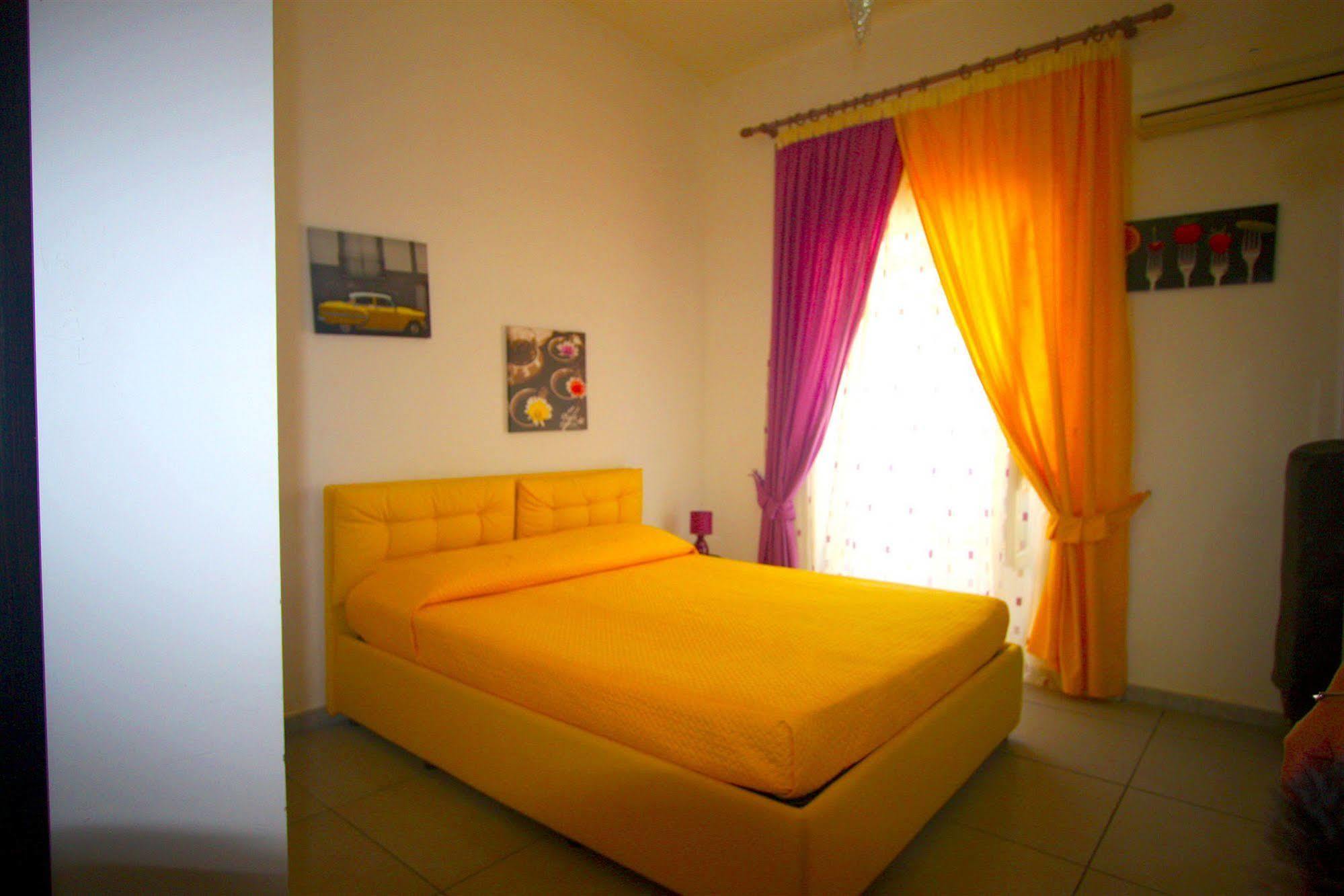 Megaride Santa Lucia Bed & Breakfast 3*